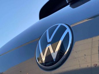 Volkswagen Tiguan 1.5 TSI 150 R-Line Edition 5dr DSG