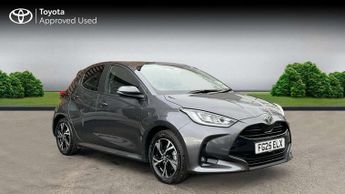 Toyota Yaris 1.5 Hybrid Design 5dr CVT