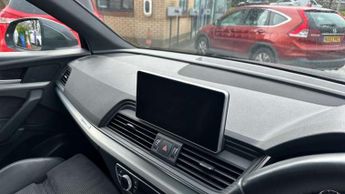 Audi Q5 2.0T FSI Quattro S Line 5dr S Tronic