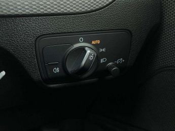 Audi Q2 35 TFSI Sport 5dr S Tronic