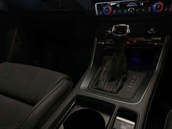 Audi Q3 35 TDI Black Edition 5dr S Tronic [20" Alloy]