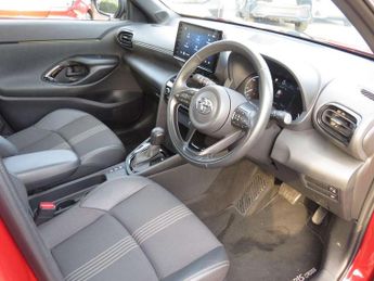 Toyota Yaris Cross 1.5 Hybrid Dynamic 5dr CVT