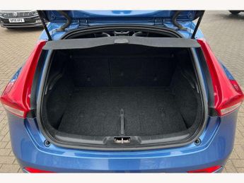 Volvo V40 D3 [4 Cyl 150] R DESIGN Pro 5dr Geartronic