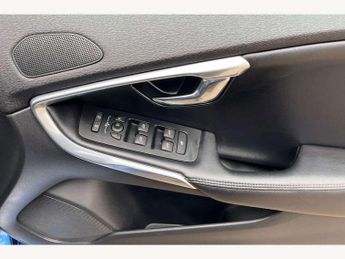 Volvo V40 D3 [4 Cyl 150] R DESIGN Pro 5dr Geartronic