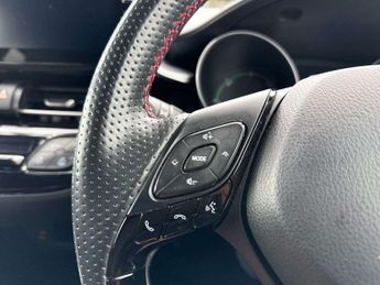 Toyota C-HR 1.8 Hybrid GR Sport 5dr CVT