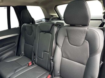 Volvo XC90 2.0 B5P [250] Plus Dark 5dr AWD Geartronic