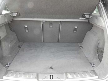 Land Rover Range Rover Evoque 1.5 P270e Edition 5dr Auto