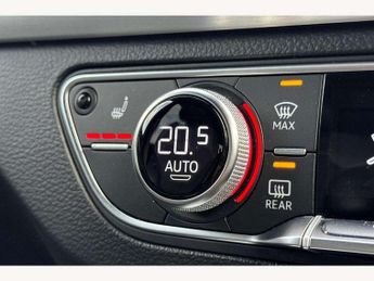 Audi Q5 45 TFSI Quattro S Line 5dr S Tronic