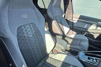 Volkswagen Golf 2.0 TDI 150 R-Line 5dr DSG