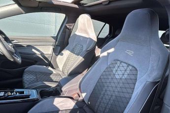 Volkswagen Golf 2.0 TDI 150 R-Line 5dr DSG