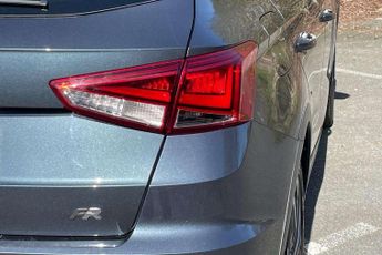 SEAT Arona 1.0 TSI 110 FR Sport 5dr DSG