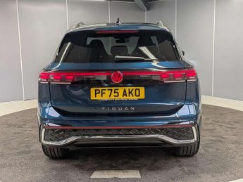 Volkswagen Tiguan 2.0 TDI R-Line 5dr DSG