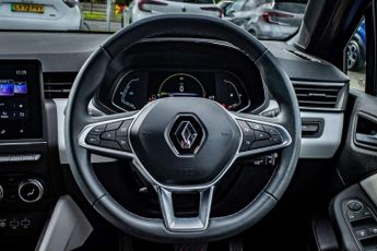 Renault Clio 1.6 E-TECH full hybrid 145 Techno 5dr Auto