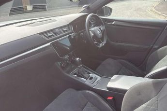 Skoda Superb 2.0 TDI CR Sport Line Plus 5dr DSG