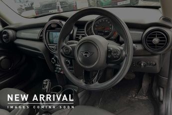 MINI Hatchback 1.5 Cooper Classic II 3dr Auto