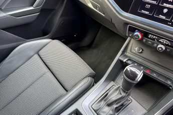 Audi Q3 35 TDI Black Edition 5dr S Tronic