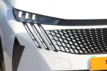 Peugeot 3008 1.2 Hybrid 136 GT 5dr e-DSC6