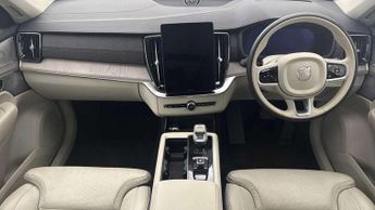 Volvo XC90 2.0 B5P Ultra Dark 5dr AWD Geartronic