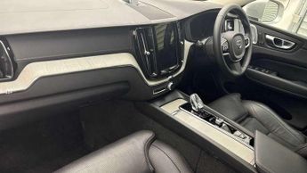 Volvo XC60 2.0 T8 [455] PHEV Ultra Dark 5dr AWD Geartronic