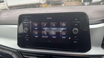 Volkswagen T-Roc 1.5 TSI Life 5dr DSG