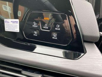 Volkswagen Golf 1.5 eTSI 150 Style 5dr DSG