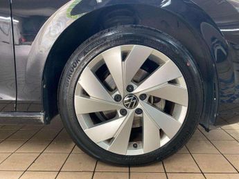 Volkswagen Golf 1.5 eTSI 150 Style 5dr DSG