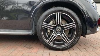 Mercedes-Benz GLC GLC 300d 4Matic AMG Line Premium 5dr 9G-Tronic