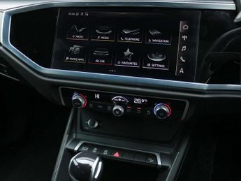 Audi Q3 35 TFSI Black Edition 5dr S Tronic