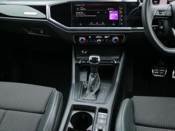 Audi Q3 35 TFSI Black Edition 5dr S Tronic