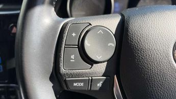 Toyota Auris 1.8 Hybrid Excel TSS 5dr CVT [Leather]