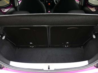 Toyota Aygo 1.0 VVT-i X-Cite 5 5dr x-shift