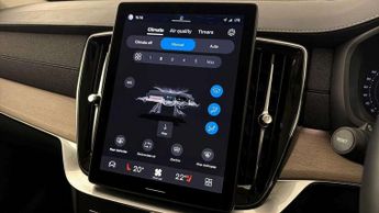 Volvo XC90 2.0 B5P Plus Dark 5dr AWD Geartronic