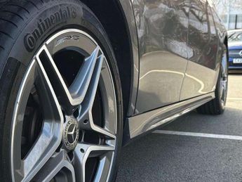 Mercedes-Benz B-Class B250e AMG Line Executive 5dr Auto