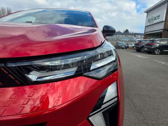 Renault Captur 1.6 E-Tech Full Hybrid 145 Evolution 5dr Auto