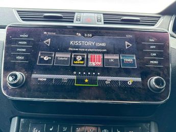 Skoda Superb Estate 1.4 TSI iV SE Technology DSG 5dr