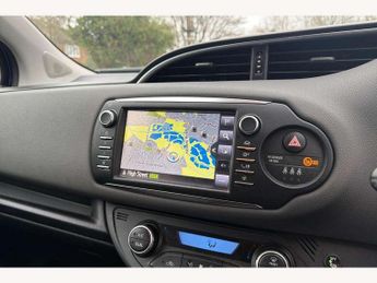 Toyota Yaris 1.5 Hybrid Icon Tech 5dr CVT