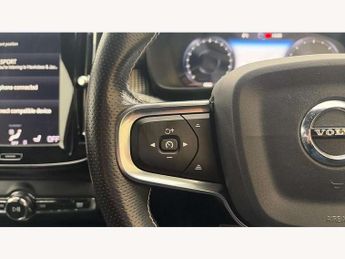 Volvo XC40 2.0 D3 R DESIGN 5dr AWD Geartronic