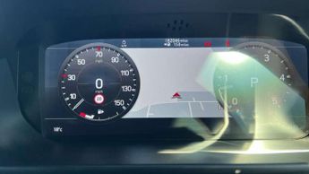 Land Rover Defender 3.0 D300 X-Dynamic HSE 110 5dr Auto