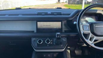 Land Rover Defender 3.0 D300 X-Dynamic HSE 110 5dr Auto