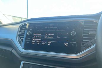 Volkswagen T-Roc 1.5 TSI EVO Active 5dr DSG