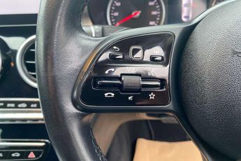 Mercedes-Benz C-Class C220d SE 4dr 9G-Tronic