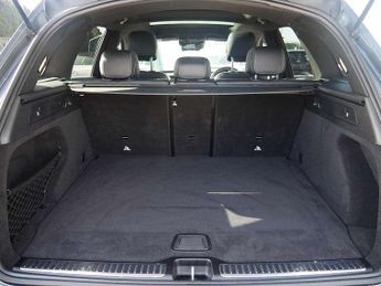 Mercedes-Benz GLC GLC 300d 4Matic AMG Line Premium Pls 5dr 9G-Tronic