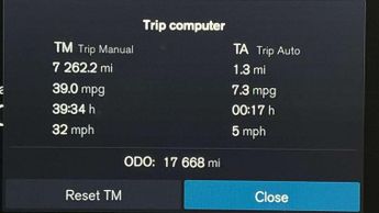 Volvo XC40 2.0 B3P Core 5dr Auto