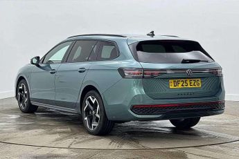 Volkswagen Passat Estate 1.5 TSI eHybrid 272 R-Line 5dr DSG