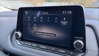 Nissan Qashqai 1.3 DiG-T MH 158 Acenta Premium 5dr Xtronic