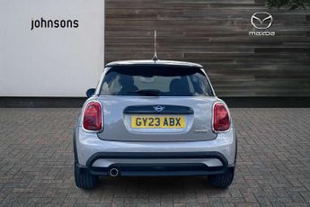 MINI Hatchback 1.5 Cooper Exclusive 3dr Auto