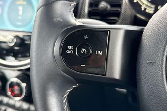 MINI Hatchback 1.5 Cooper Exclusive 3dr Auto