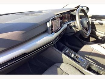 Volkswagen Golf 1.5 eTSI 150 Life 5dr DSG