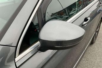 Volkswagen Tiguan 2.0 TDi 150 SE Nav 5dr DSG