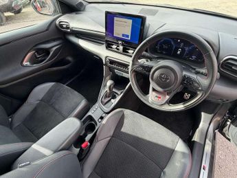 Toyota Yaris 1.5 Hybrid 130 GR Sport 5dr CVT